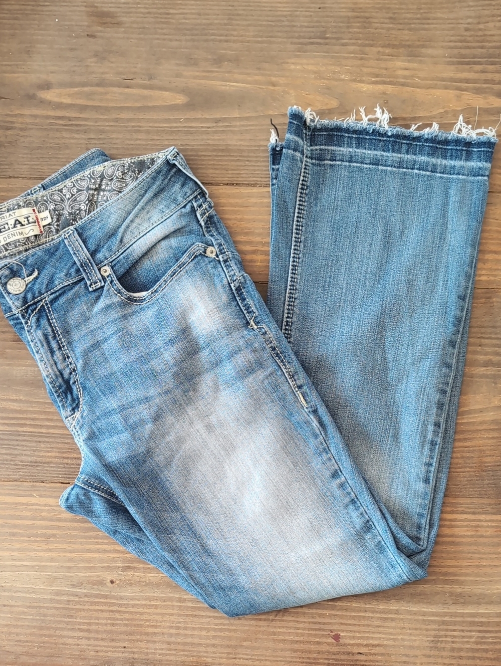 ARIAT Mid Rise Meg Stretch Boot Cut Denim Jeans 32S